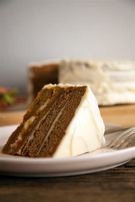 I am probably the only person in the world who doesn't like carrot cake. Carrot Cake with Vegan Cream Cheese Frosting | Vegan ...