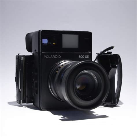 The Polaroid 600se Was Called The Best Instant Film Camera