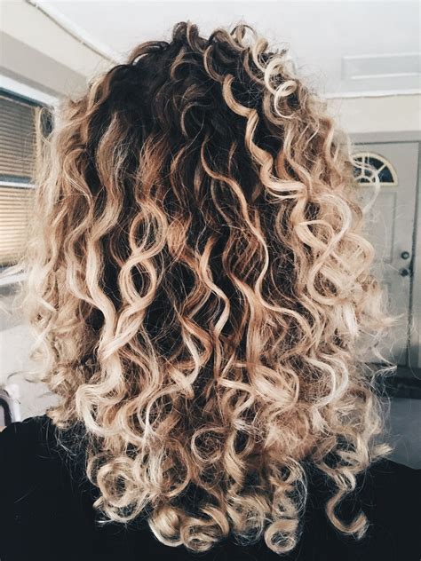 Blonde Curly Hair Colored Curly Hair Curly Hair Cuts Curly Girl