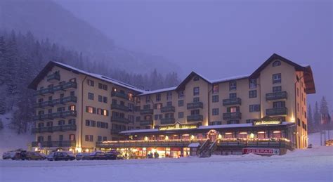 Grand Hotel Misurina Cortina Dampezzo Italija Mountvacationhr