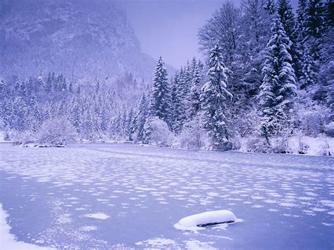 Frozen Lake Wallpaper 1600x1200 68552