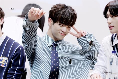 He is best known for his supporting roles in the television series secret garden and the film the man from nowhere. Pin by Ajaxxx 👌 on Stray Kids | Kim woo jin, Kids web, Lee ...