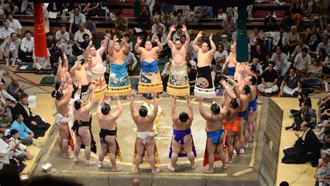 Sumos Grand Tournament Returns To Tokyo Savvy Tokyo