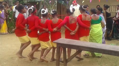 Local Dance A Cultural Dance Of Assam Sawra Dance Youtube