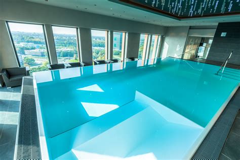 Check out their videos, sign up to chat, and join their community. Infinity Hotel Pool | Veltmann Fertigschwimmbecken