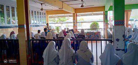 Unit kawalan penyakit berjangkit jabatan kesihatan negeri sabah bahagian kesihatan awam tingkat 1, rumah persekutuan, jalan mat salleh, 88590 kota kinabalu sabah. Majlis Penyerahan Sumbangan Beras oleh Warga Kakitangan ...