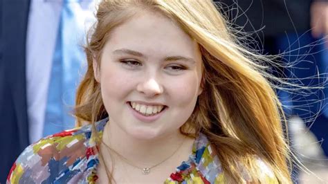 Kronprinzessin Amalia Der Niederlande So Erwachsen Ist Die 15 Jährige Royal Geworden