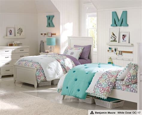 Looking for shared bedroom privacy ideas? Hampton Funky Peace Bedroom for two. Cute if you had twins ...