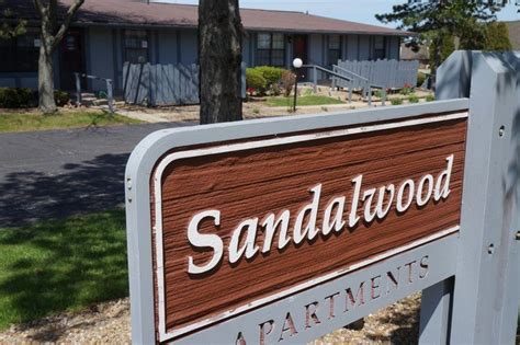 Sandalwood Apartments Aspen Management