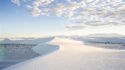 This White Stretch Of Sand In New Mexico Just Became A National Park