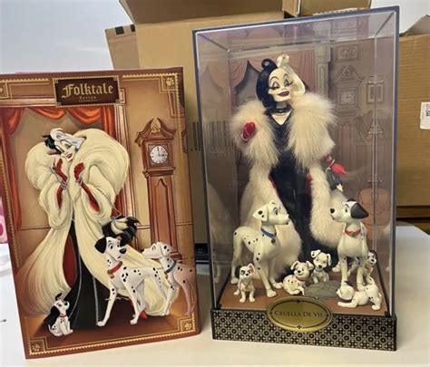Disney Cruella De Vil And Dalmatians Doll Set Designer Folktale Limited