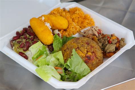 Enjoy puerto rican food with this collection of famous puerto rican dishes! Da Puerto Rican Food Truck (Maui) | Puerto rican recipes ...