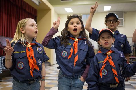 Theyre Among The First Female Eagle Scouts In The Making Heraldnet Com