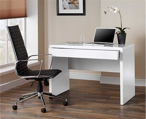 Desks For Offices Modern Office Furniture In Dubai Officemasterae