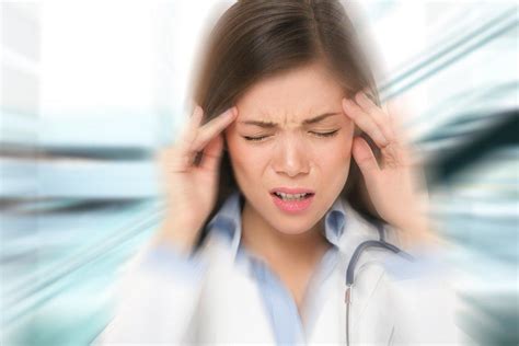 Kondisi ini juga menjadi masalah yang sering dialami oleh banyak orang. Cara Mengatasi Sakit Kepala Sebelah Kiri. - DUNIA PENDIDIKAN
