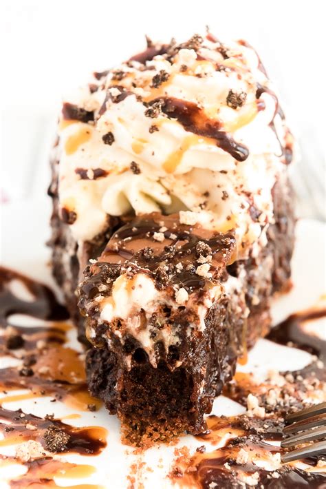 1 1/3 cups chocolate wafer crumbs (from about 26 cookies such as nabisco famous chocolate wafers), 5 tablespoons unsalted butter, melted, 1/4 cup sugar, 2/3 cup sugar, 1/4 cup cornstarch, 1/2 teaspoon salt, 4 large egg yolks, 3 cups whole milk. Brownie Pie With Graham Cracker Crust | Sugar and Soul