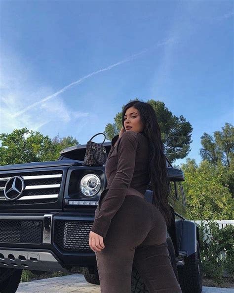Kylie Jenner Sexy Nude Leaked Photos Videos And Bio All Sorts Here