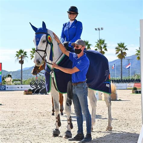 Sehen sie sich die brand gucci auf gigagünstig an! Genene Burnett wins CSI 1* Grand Prix • The JumpOff