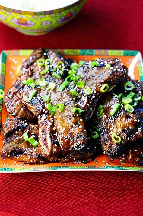 My girlfriend and i like it better than the stuff made at a nearby restaurant, and they are good! Bulgogi Korean BBQ Short Ribs - keviniscooking.com