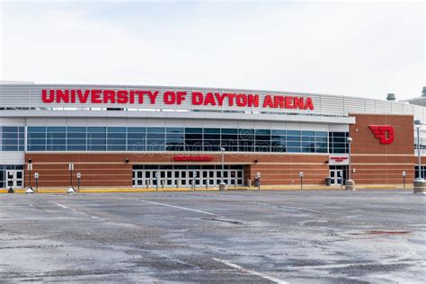 Universidad De Dayton Arena Sede Del Programa De Baloncesto Dayton