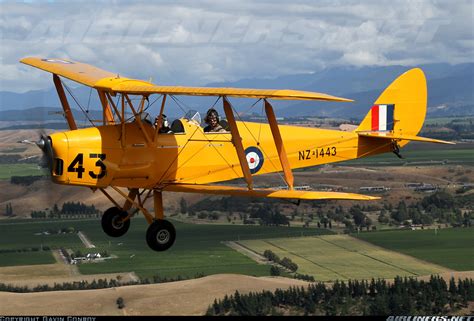 Doesn't seem like much interest in this plane. De Havilland (New Zealand) DH-82A Tiger Moth II - Untitled ...