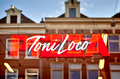 Toni Loco Combineert Italiaanse En New York Style Pizza Amsterdam