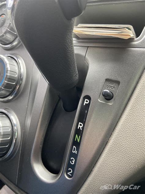 Maybe you would like to learn more about one of these? Cara guna butang Shift Lock sebelah tombol gear | Wapcar
