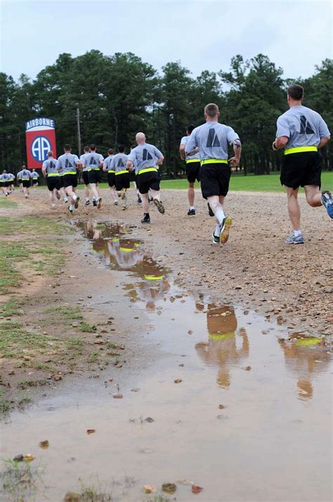 Paratroopers Of The 1st Battalion 325th Airborne Infantry Picryl