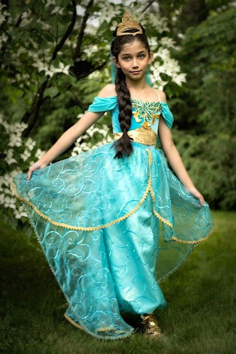 Jasmine Costume By Elladynae Etsy Aladdin Genie In 2019