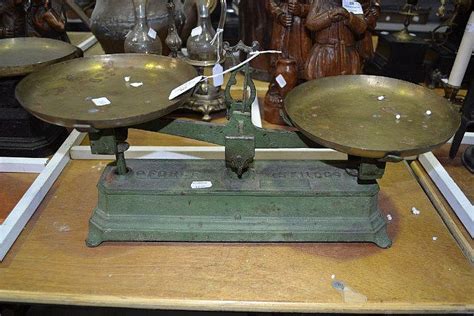 French Brass Balance Beam Scales With Dishes Scales Sundries