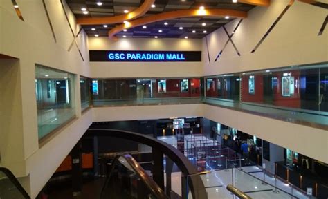 Beating klcc by 200,000 sq ft, mid valley stands at an impressive 1.7m sq ft in the middle of a whirlpool of activity as it is located right next to cititel hotel. Showtimes at GSC Mid Valley Megamall Kuala Lumpur + Ticket ...