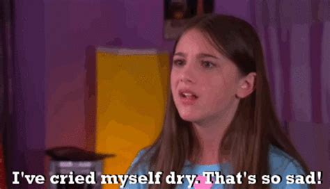 7 Questions I Have After The Zoey 101 Time Capsule Reveal Her Campus