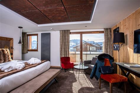 hotel guide to alpe d huez