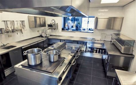 Kitchen Layout Design For Restaurants A Trend In Kitchen Layout In
