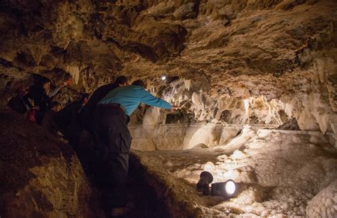 La Gruta De Las Maravillas Una De Las Mejores 15 Cuevas De España