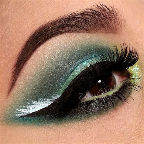 Chassy Dimitra On Instagram Feathered Liner ♡ Products Used