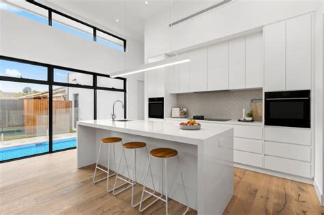 25 Nelson Street Contemporary Kitchen Melbourne By Armstrongs