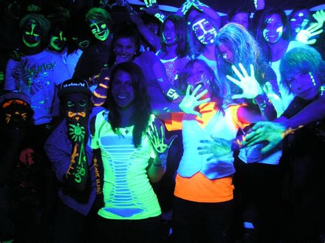 10 Stunning Black Light Party Outfit Ideas 2023