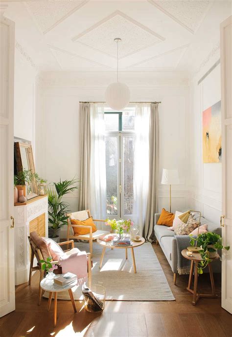 Aprende cómo decorar casas, salones, terrazas, dormitorios, pasillos y cocinas para que queden de revista. 70 salones pequeños bien aprovechados con trucos para decorar