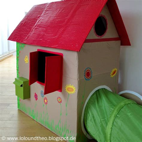 Ein puppenhaus aus pappe basteln. Ein kunterbuntes Spielhaus - selbstgemacht aus Pappkartons ...