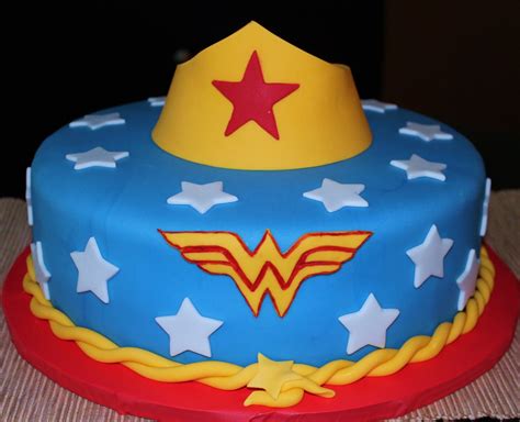 Creative Cakes By Lynn Wonder Woman Cake