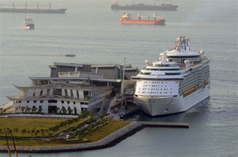 Royal Caribbean Singapore : phang-nga-bay-best-excursion-on-mariner-of