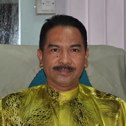 Program kolej vokasional merangkumi dua (2) tahun pengajian di peringkat sijil dan dua (2) tahun lima bulan di peringkat diploma (termasuk on the job training). Sekolah Menengah Teknik Temerloh - Perokok p