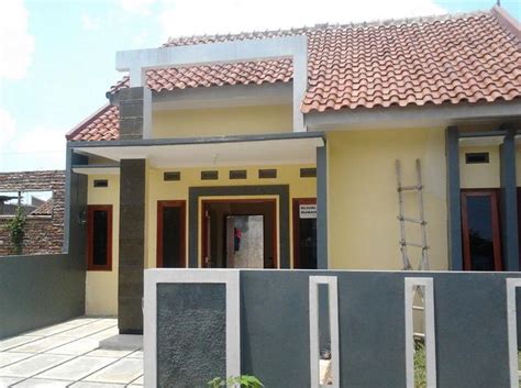 Sebab, model pagar rumah ini berada di bagian depan rumah sehingga menjadi sesuatu yang dilihat pertama kali oleh orang yang hendak bertamu. 25 Model Pagar Tembok Minimalis Terbaru Modern | RUMAH IMPIAN