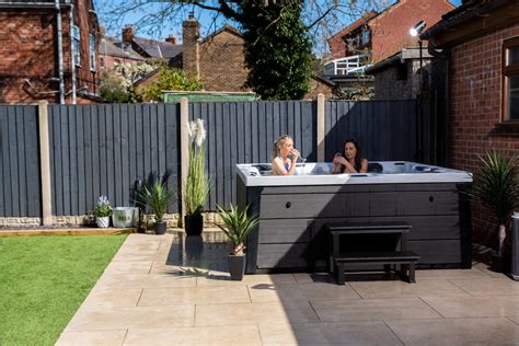 Rectangular Hot Tubs For Sale The Grizzly Bear Hot Tub Company