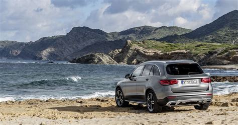 The glc's signature grille with the double louvres is still there, but with more chrome elements than its predecessor. The Mercedes-Benz GLC Gets A Facelift - Auto News - Carlist.my