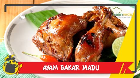 Agak remeh untuk menyediakan hidangan ini tetapi sangat berbaloi kerana hasilnya sangat memuaskan dan sangat sedap. Resep Ayam Bakar Madu Super Enak Spesial Tahun Baru - YouTube