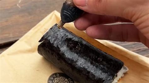 This Viral Sushi Roll Soy Sauce Hack Is So Simple Im Legit Fuming I