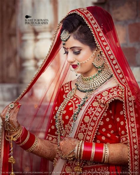 Pin By Sukhman Cheema On Punjabi Royal Brides Bride Photos Poses