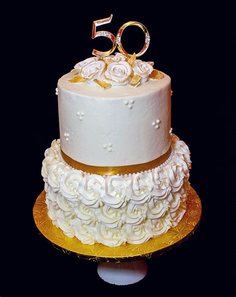 How Are Wedding Cakes Decorated 50 Years Ago